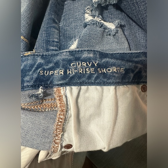 American Eagle Curvy Super Hi-Rise Shortie - Picture 7 of 10